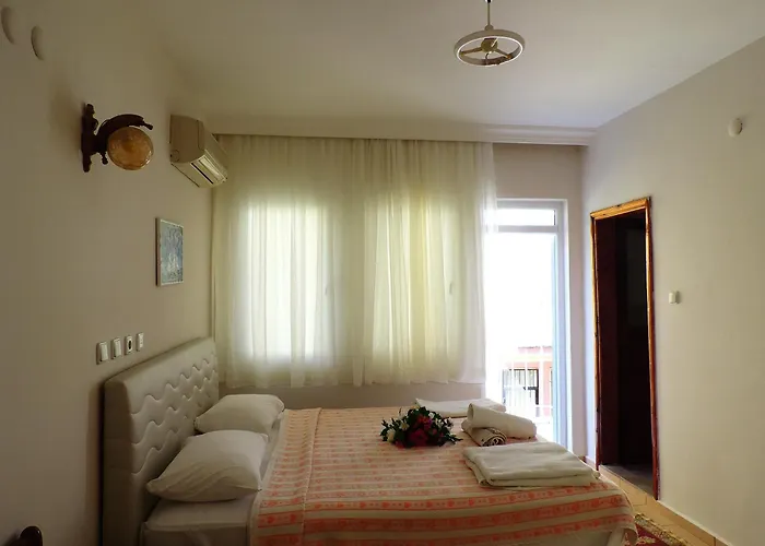 Onur Bed and Breakfast Φετιγιέ